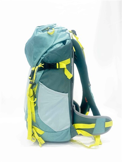 Outdoor Professional Waterproof Mountaineering Backpack, Lightweight And Foldable, Large Capacity, Flip-top Summit Bag, Suitable For Travel And Hiking.